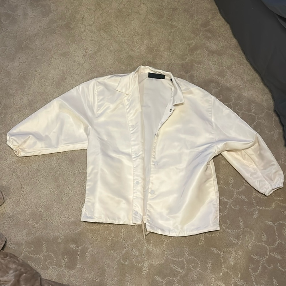 Essentials pull over